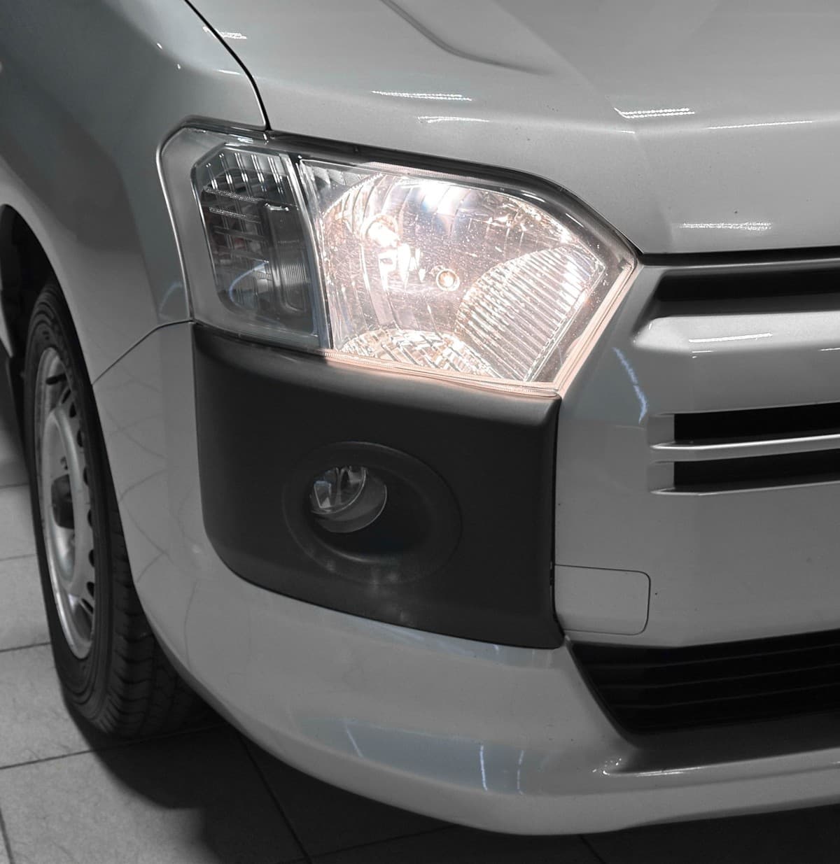Toyota Probox - 4